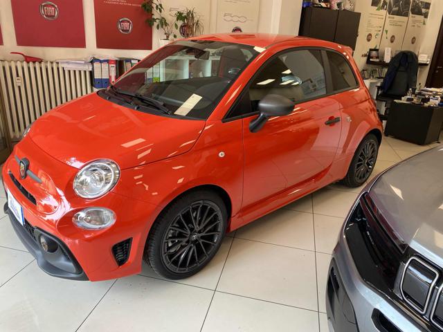 ABARTH 595 Orange pastello