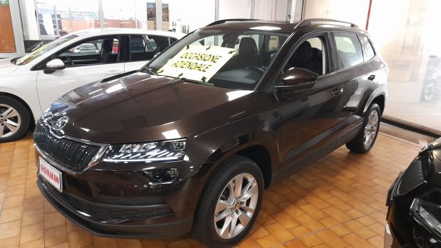 SKODA Karoq 1.6 TDI SCR Executive TETTO FULL LED 