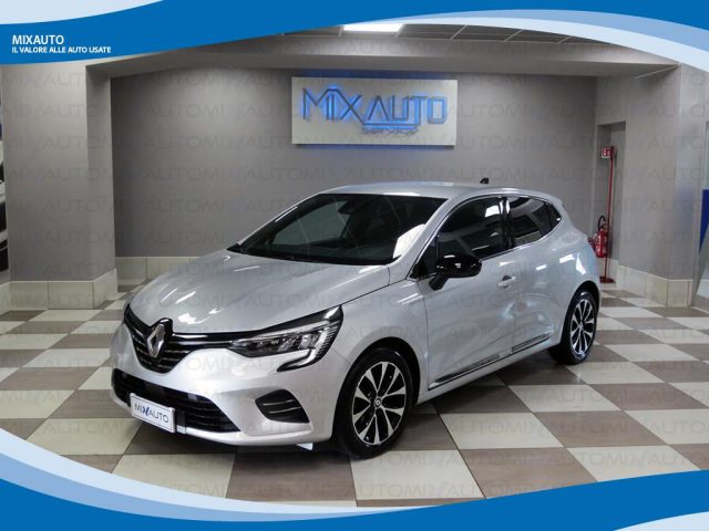 RENAULT Clio Argento metallizzato