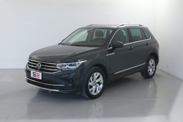 VOLKSWAGEN Tiguan 2.0 TDI 150CV SCR DSG 4MOTION Elegance Fari Matrix Usato