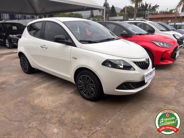 LANCIA Ypsilon 1.0 FireFly 5 porte S&S Hybrid Platino 