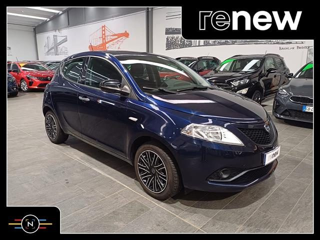 LANCIA Ypsilon 1.0 firefly hybrid Gold s s 70cv 