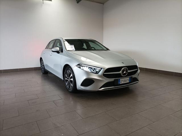 MERCEDES-BENZ A 180 d Automatic Advanced 