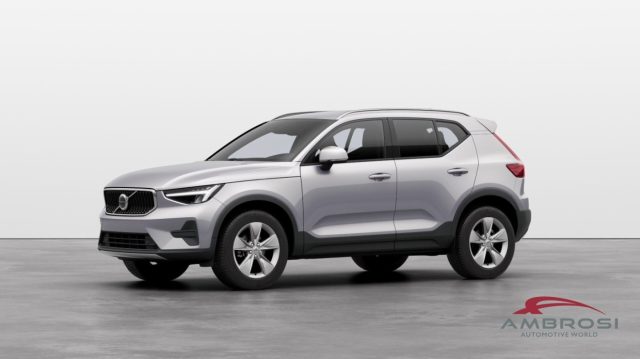 VOLVO XC40 B3 Mild hybrid Benzina Core 