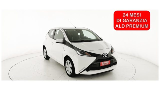 TOYOTA Aygo Bianco pastello