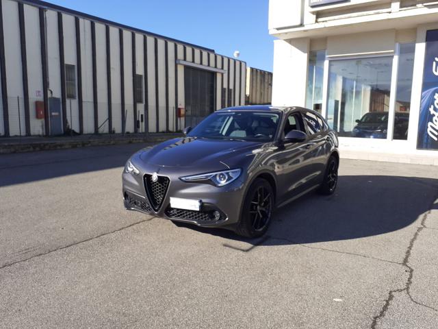 ALFA ROMEO Stelvio Grigio metallizzato