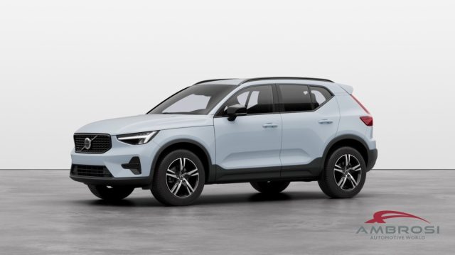 VOLVO XC40 B3 Mild hybrid Benzina Plus Dark 