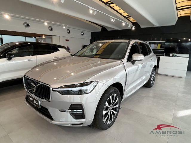 VOLVO XC60 B4 Mild hybrid Benzina Core 