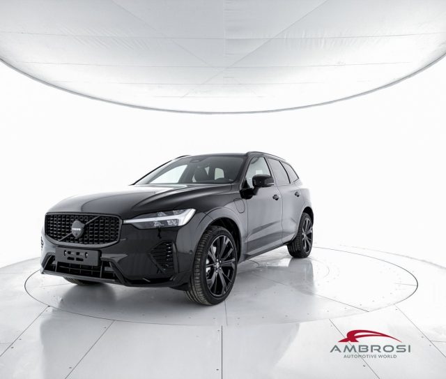 VOLVO XC60 Black Edition T6 AWD Plug-in hybrid Elettrica/Benz 