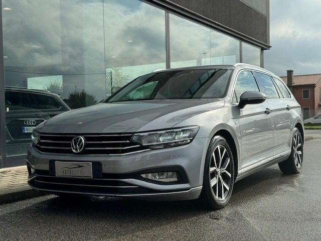 VOLKSWAGEN Passat Variant 2.0 TDI 150CV EVO DSG Executive 