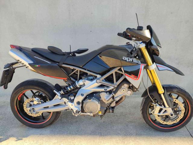 APRILIA Dorsoduro 750 Black pastel