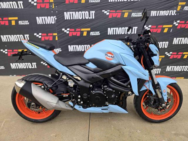 SUZUKI GSX 750 Blue metallized