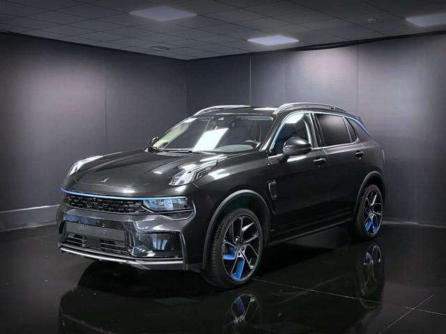 LYNK & CO 01 PHEV 