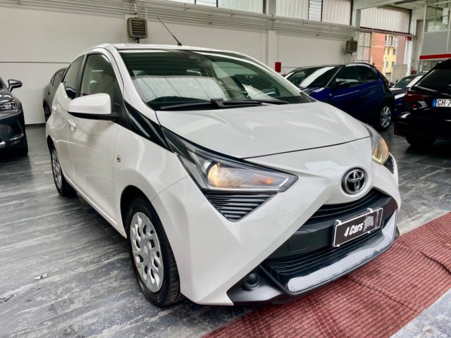 TOYOTA Aygo Connect 1.0 VVT-i 72 CV 5 porte x-cool 