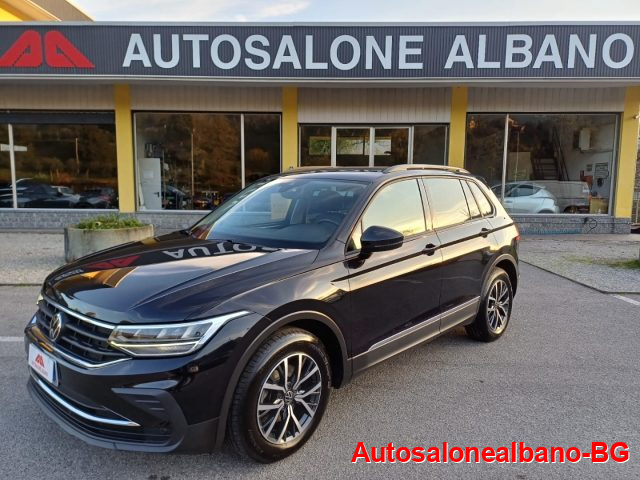 VOLKSWAGEN Tiguan Nero metallizzato