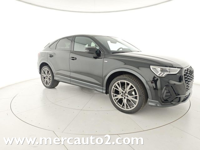 AUDI Q3 Nero metallizzato