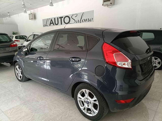 FORD Fiesta Grigio metallizzato