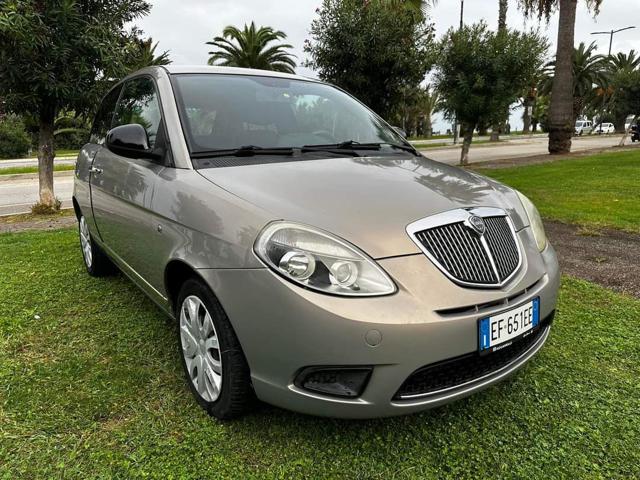 LANCIA Ypsilon 1.3 MJT 75 CV New Oro 