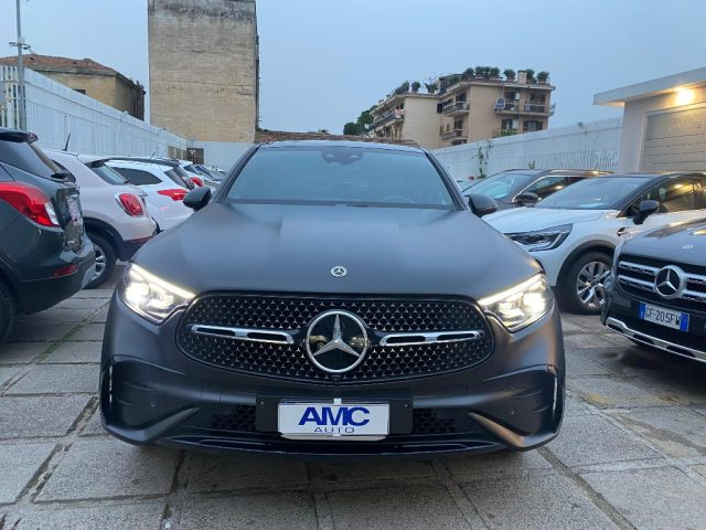 MERCEDES-BENZ GLC 300 Nero metallizzato