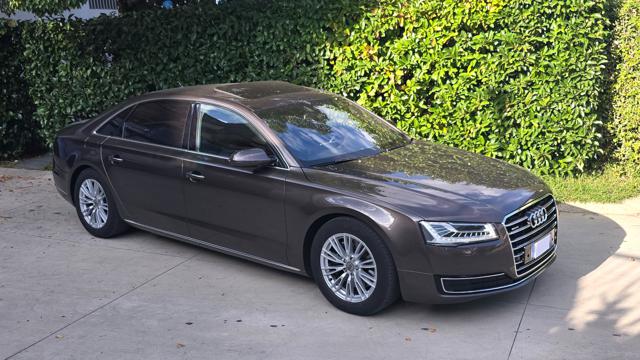 AUDI A8 Marrone perlato