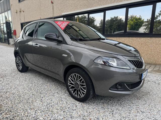 LANCIA Ypsilon 1.0 FireFly Hybrid 70cv Gold Plus -OK Neopatentati 