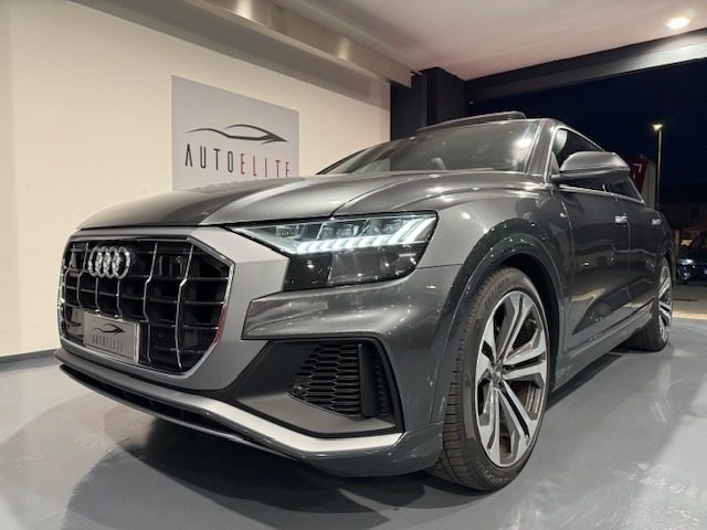 AUDI Q8 50 TDI 286 CV S-LINE INT. RS 