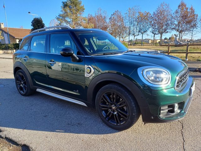 MINI Countryman Verde metallizzato