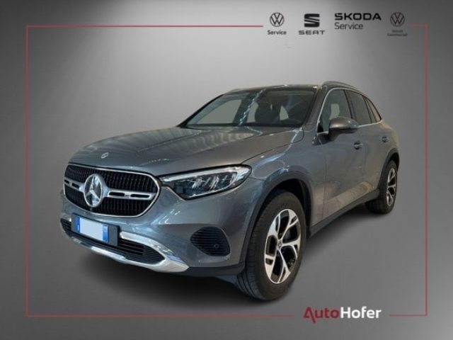 MERCEDES-BENZ GLC 300 Grau metallisiert
