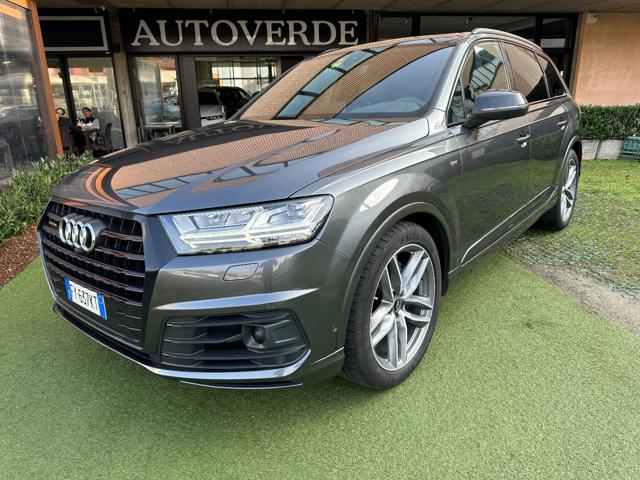 AUDI Q7 Grigio scuro metallizzato