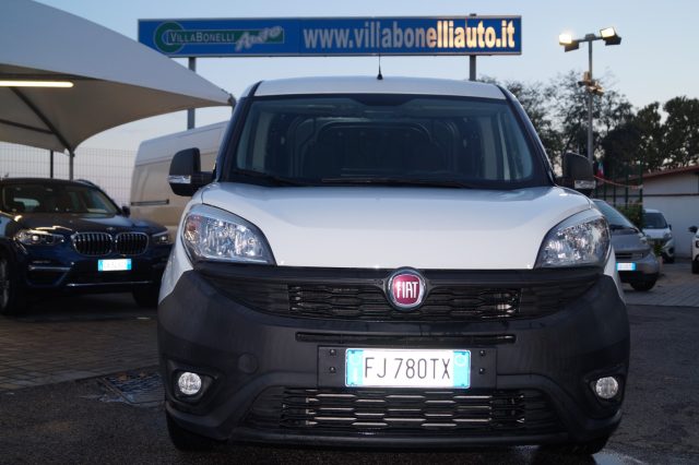 FIAT Doblo Bianco pastello