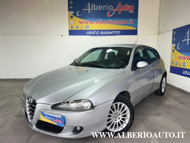 ALFA ROMEO 147 1.9 JTD (120) 5 porte Distinctive 