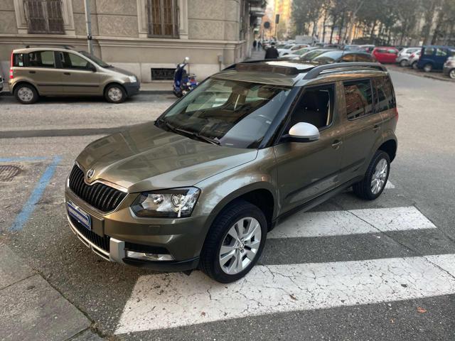 SKODA Yeti 2.0 TDI 110 CV 4x4 Plus tetto-navi-xeno-automatica 