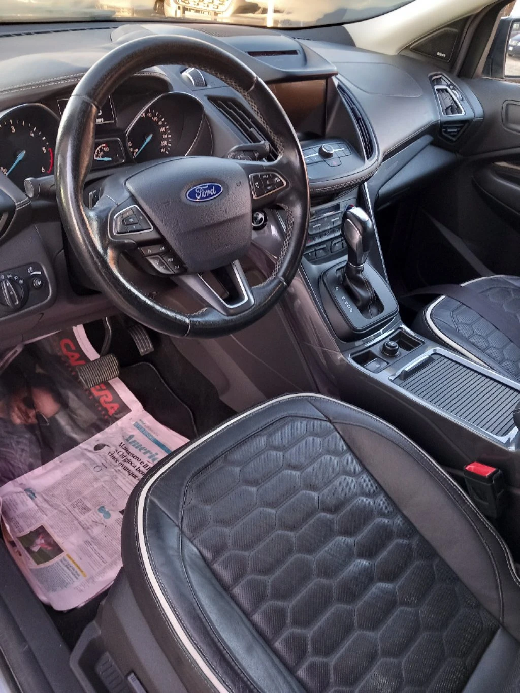 FORD Kuga 2.0 TDCI 150 CV S&S 4WD Powershift Vignale - 6