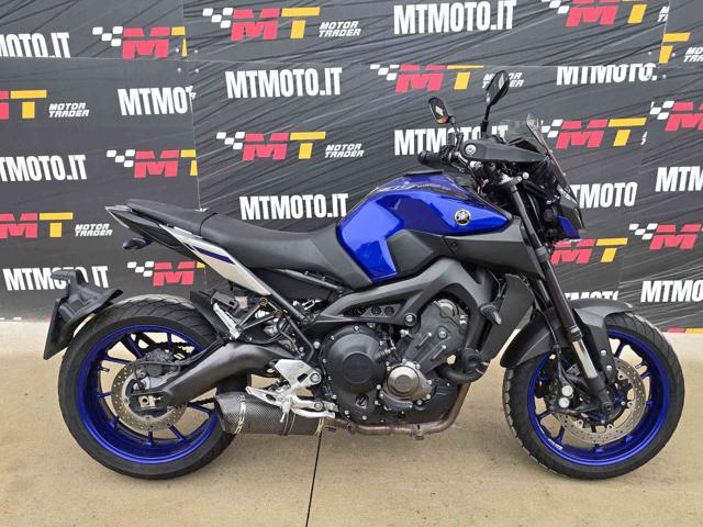 YAMAHA MT-09 Blu metallizzato