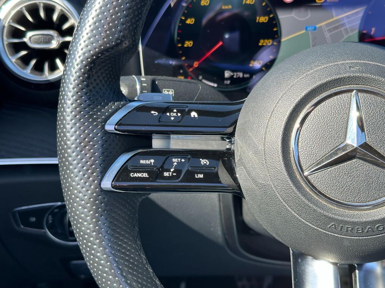 MERCEDES-BENZ E 220 d Auto Cabrio Premium Plus (Pelle/Navi/Retro/LED) - 33