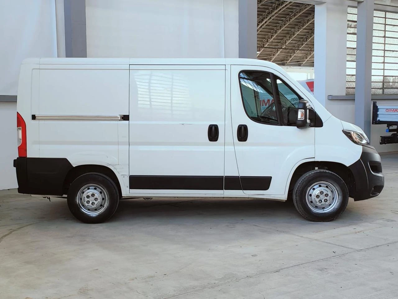 PEUGEOT Boxer 330 2.0 BlueHDi 130CV PC-TN L1H1 Furgone - 8