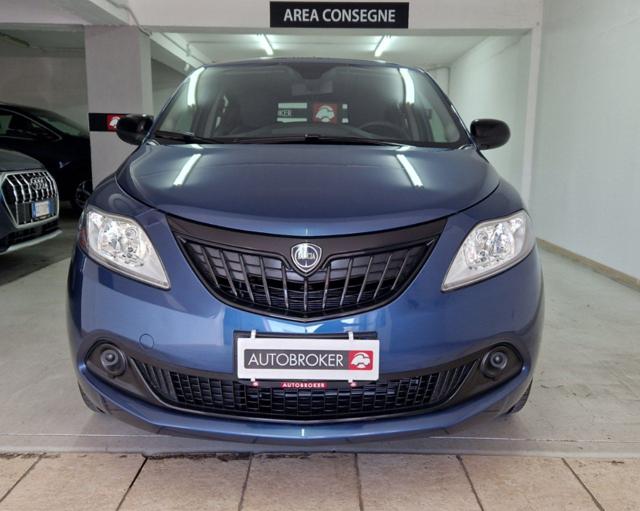 LANCIA Ypsilon Blu metallizzato