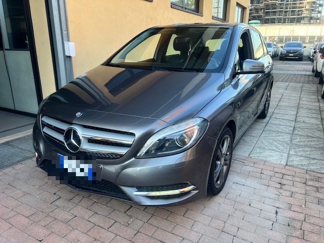 MERCEDES-BENZ B 180 CDI Premium 