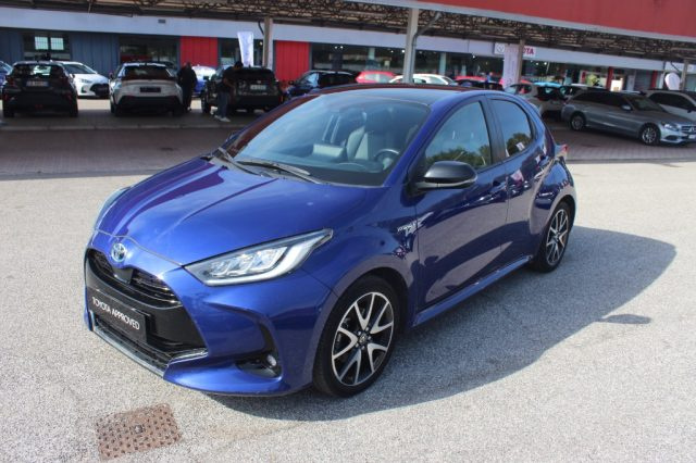 TOYOTA Yaris 1.5 Hybrid 5 porte Lounge 