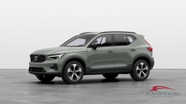 VOLVO XC40 B3 Mild hybrid Benzina Plus Dark 