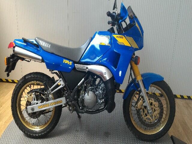 YAMAHA TDR 250 Blu metallizzato