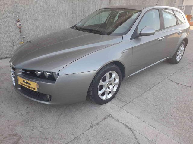 ALFA ROMEO 159 1.9 JTDm 16V Sportwagon 