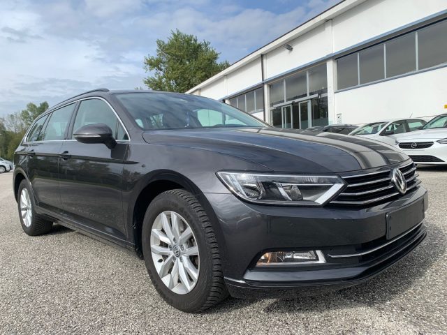 VOLKSWAGEN Passat Variant 2.0 TDI DSG Executive BlueMotion Tech. 