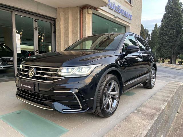 VOLKSWAGEN Tiguan 2.0 TDI 200 CV SCR DSG 4MOTION R-Line 