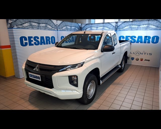 MITSUBISHI L200 cl.cab 2.3d Inform 4wd 150cv-DETAX 