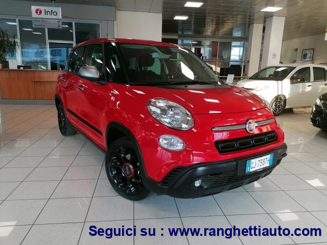 FIAT 500L Rosso perlato