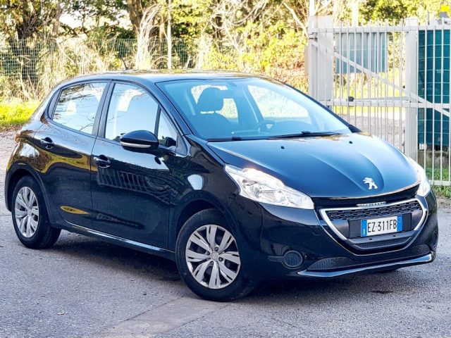 PEUGEOT 208 1.4 8V HDi 68CV 5p. Allure 