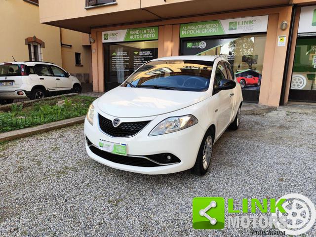 LANCIA Ypsilon 1.2 69 CV 5 porte GPL Ecochic Gold NEOPATENTATI 