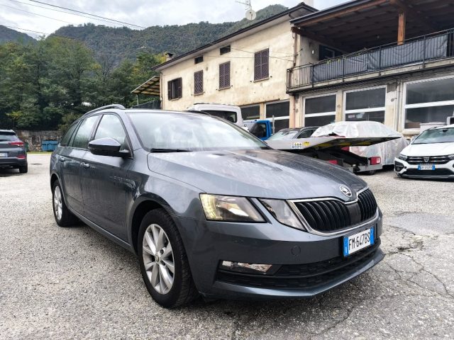 SKODA Octavia 1.6 TDI CR 115 CV DSG Wagon Executive 