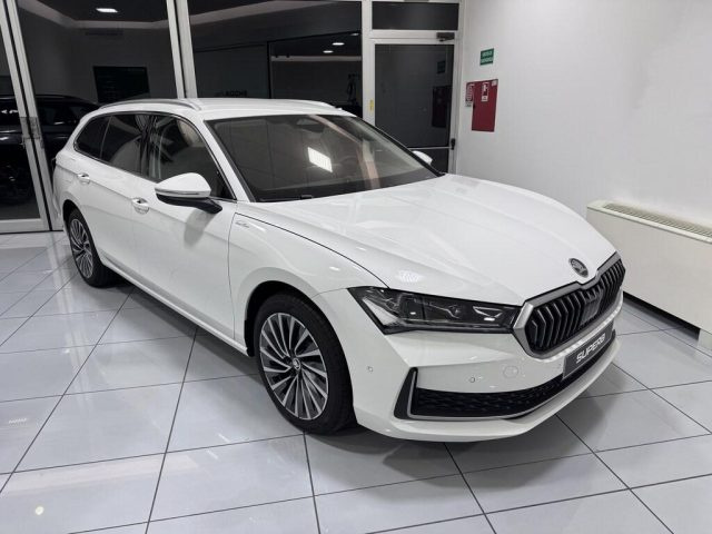 SKODA Superb Wagon 2.0 tdi Laurin&Klement 150cv dsg 